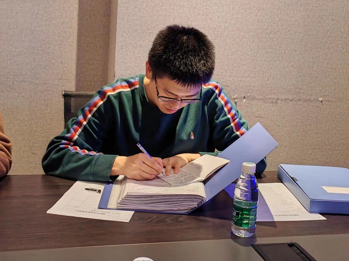 1678683937629813.jpg 444.jpg