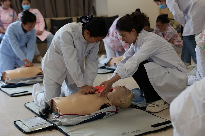 1681096545945838.jpg 8888.jpg