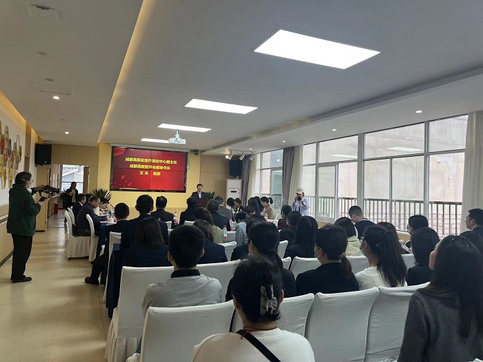 1683176912880085.jpg AAAA.jpg